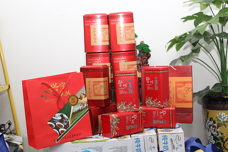 喜迎中秋國慶！擎川公司為員工送上中秋節(jié)福利啦