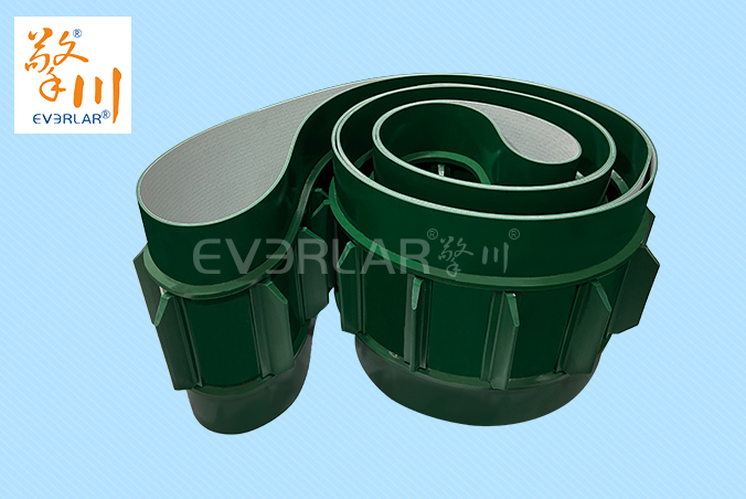 綠色PVC輸送帶加擋板雙導(dǎo)條精準(zhǔn)導(dǎo)向防掉落化工建材涂裝線工業(yè)皮帶 綠色PVC輸送帶加擋板雙導(dǎo)條精準(zhǔn)導(dǎo)向防掉落化工建材涂裝線工業(yè)皮帶