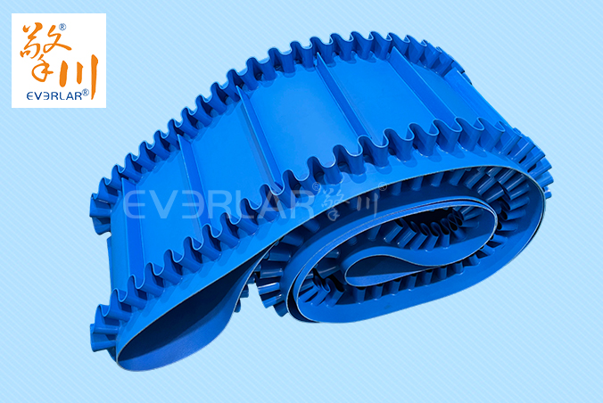 藍(lán)色啞光PU輸送帶加擋板裙邊導(dǎo)條食品級(jí)自動(dòng)化生產(chǎn)線定制提升機(jī)工業(yè)皮帶